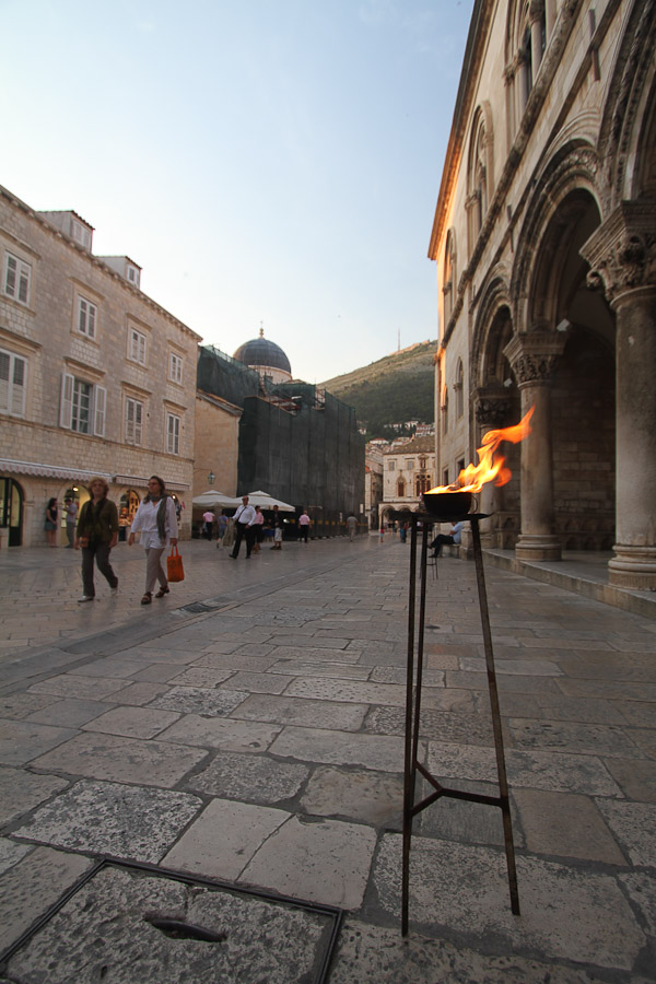 IMG_8597 --- 19:30 12.05.2012 ---   